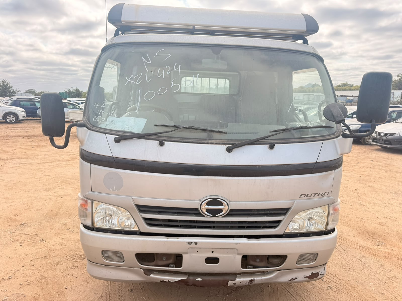HINO DUTRO 2008